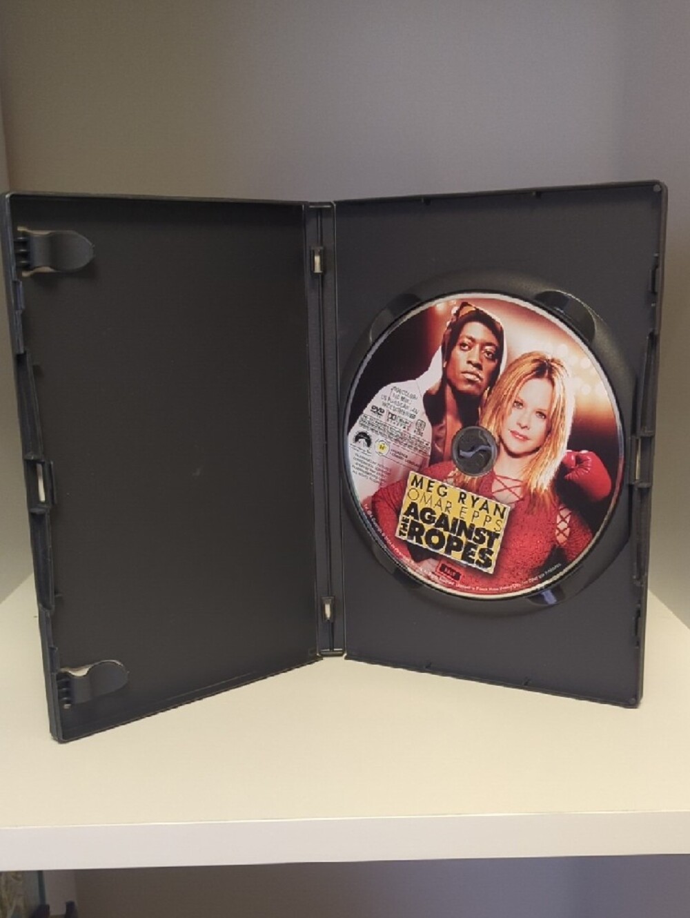 Against the Ropes (DVD) - Meg Ryan - Red - Picture 4 of 5